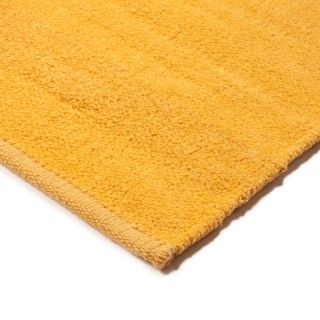 Photo ambiance tapis chenille jaune