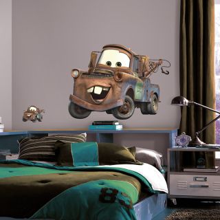 Sticker Disney Pixar Cars Martin géant - photo ambiance
